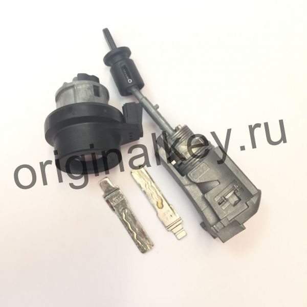 Set of locks with metal inserts Audi Q3 2012-