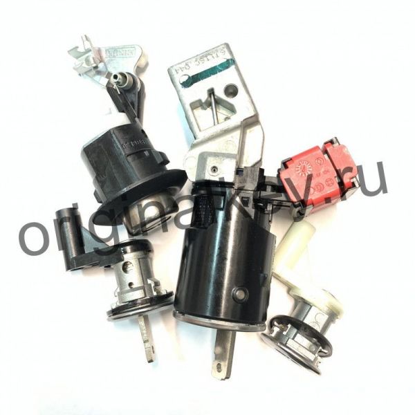 Lock set for Nissan Terrano III from 2014