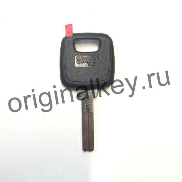 Key blank Volvo with space for the chip. NE66