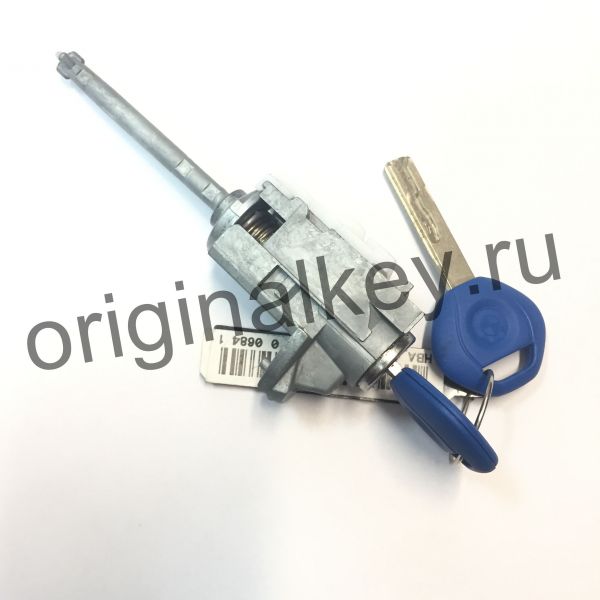 Driver's door lock with 2 keys for BMW X5 and X6 cars in E70, E71, E72 bodies