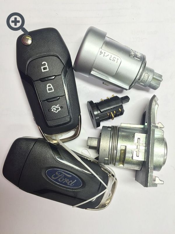 Set of locks and keys for Ford Mondeo V since 2014