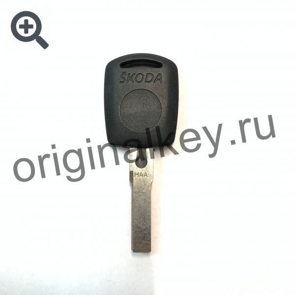 Key blank with space for chip